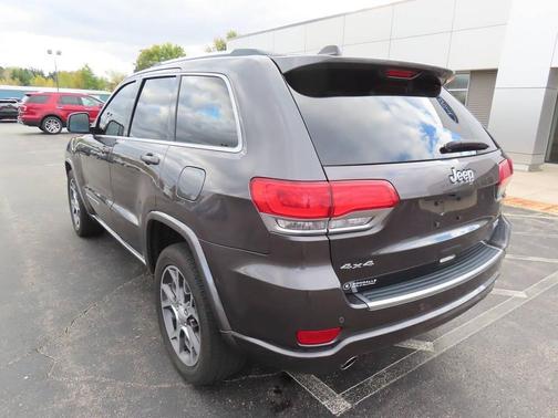 2018 Jeep Grand Cherokee Sterling Edition