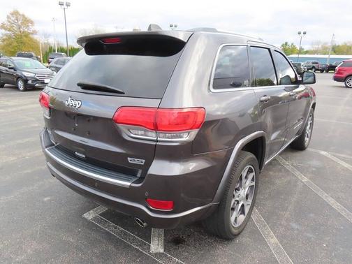2018 Jeep Grand Cherokee Sterling Edition