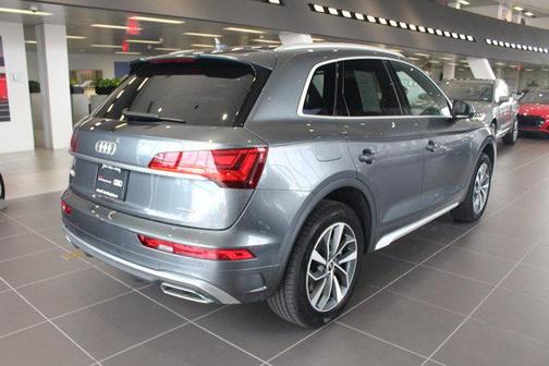 2025 Audi Q5 45 S line Premium