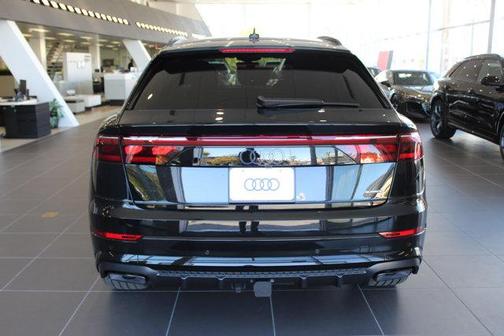2026 Audi Q8 55 Prestige