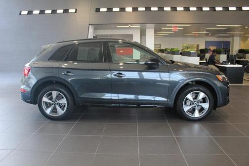 2025 Audi Q5 40 Premium