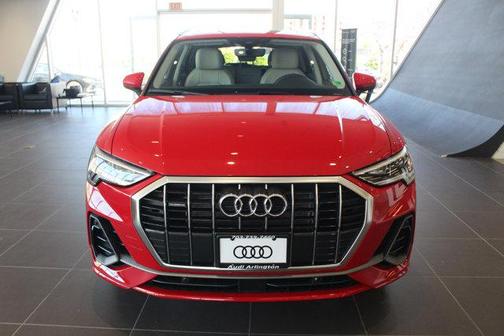 2025 Audi Q3 Premium 45 TFSI S line quattro Tiptronic