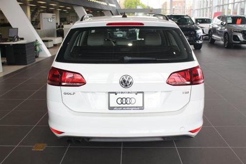 2016 Volkswagen Golf SportWagen TSI Limited Edition