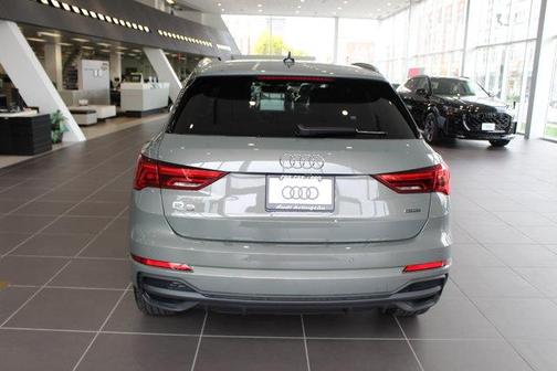 2024 Audi Q3 45 S line Premium Plus