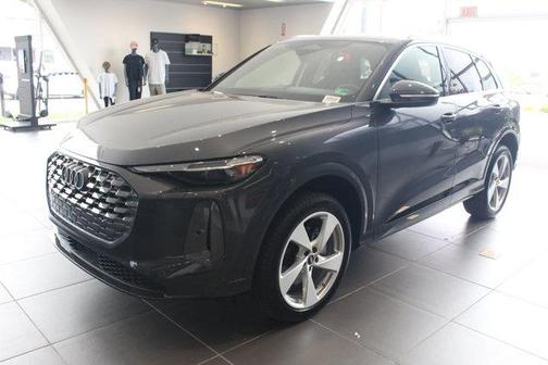 2025 Audi Q5 Premium Plus