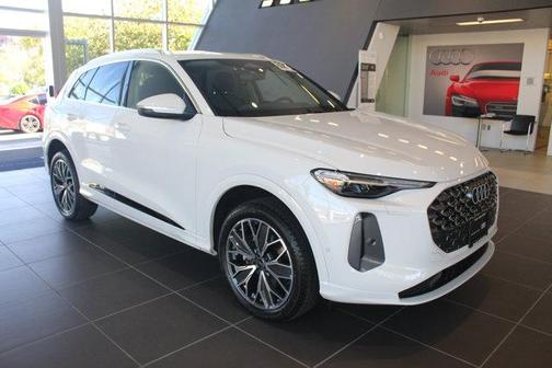 2025 Audi Q5 Premium Plus