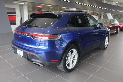 2024 Porsche Macan Base