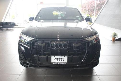2025 Audi Q7 55 Premium Plus