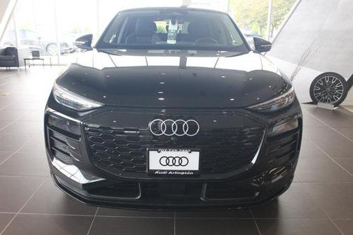 2025 Audi Q6 e-tron Premium Plus quattro