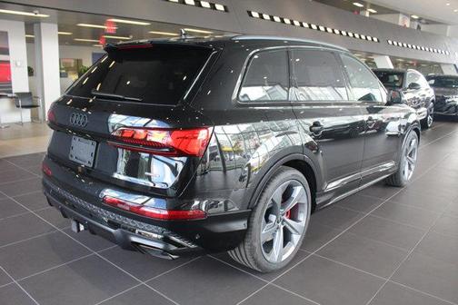 2026 Audi Q7 55 Prestige