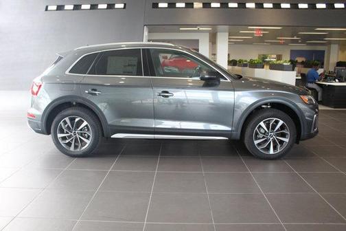 2025 Audi Q5 45 S line Premium