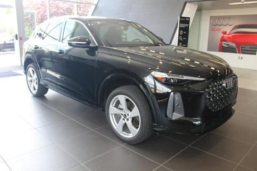 2025 Audi Q5 Premium Plus