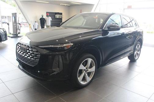 2025 Audi Q5 Premium Plus