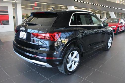 2022 Audi Q3 40 Premium