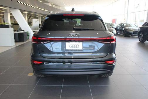 2025 Audi Q6 e-tron Premium