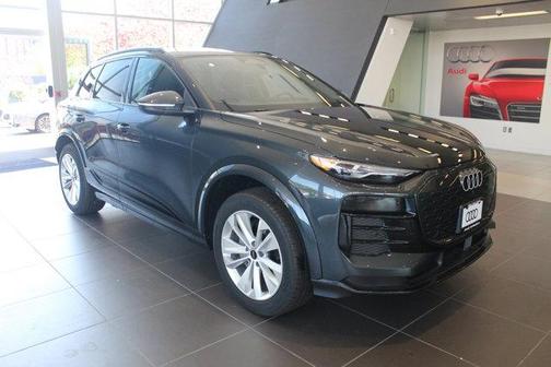 2025 Audi Q6 e-tron Premium
