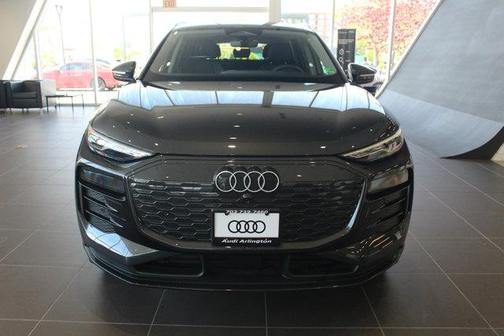 2025 Audi Q6 e-tron Premium