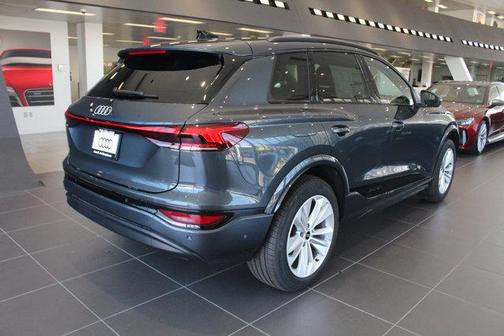 2025 Audi Q6 e-tron Premium