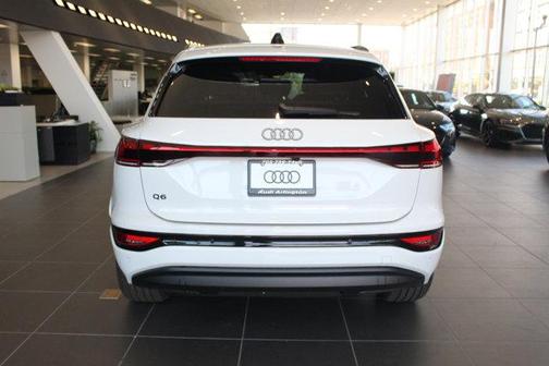 2025 Audi Q6 e-tron Premium