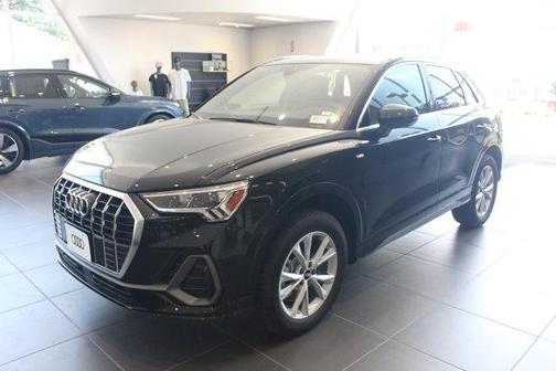 2025 Audi Q3 45 S line Premium Plus