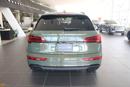 2025 Audi Q5 45 S line Premium