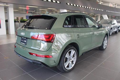 2025 Audi Q5 45 S line Premium