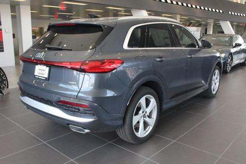 2025 Audi Q5 Prestige