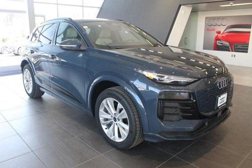 2025 Audi Q6 e-tron Premium