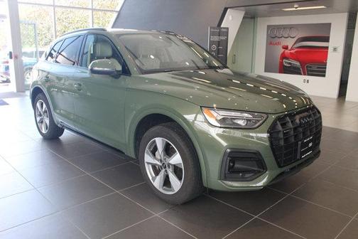 2025 Audi Q5 40 Premium Plus
