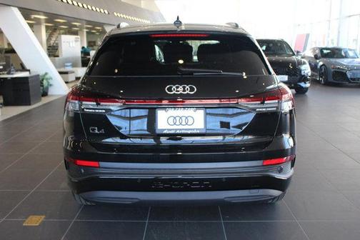 2025 Audi Q4 e-tron Premium 45 quattro