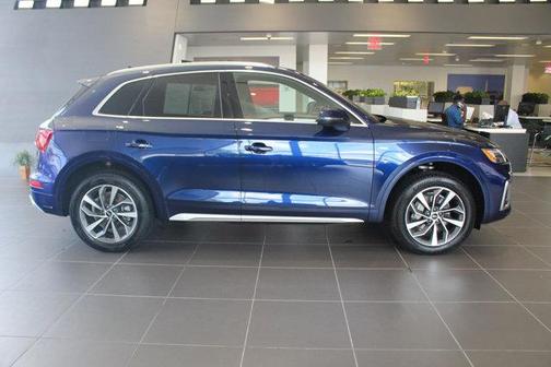 2025 Audi Q5 45 S line Premium Plus