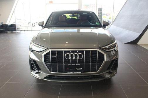 2024 Audi Q3 45 S line Premium Plus
