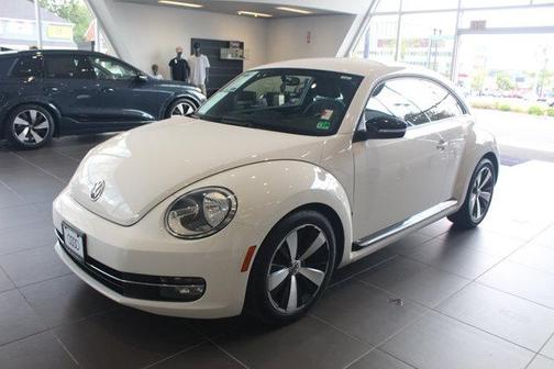2012 Volkswagen Beetle Base