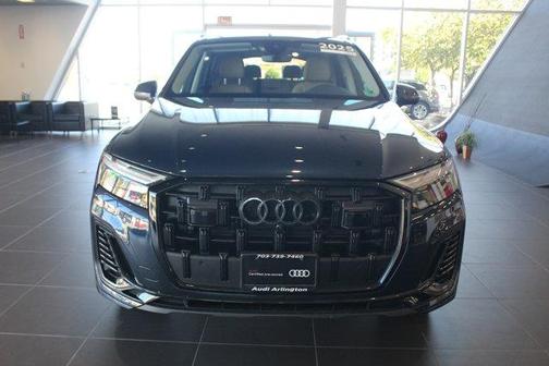 2025 Audi Q7 45 Premium