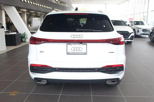 2025 Audi Q5 Premium Plus