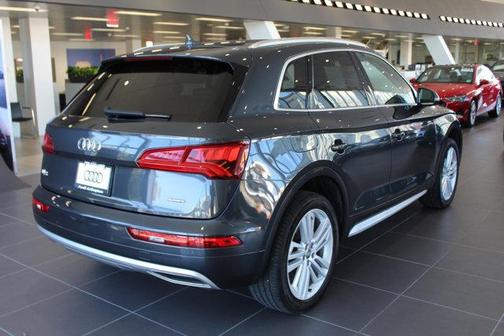 2020 Audi Q5 45 Premium Plus