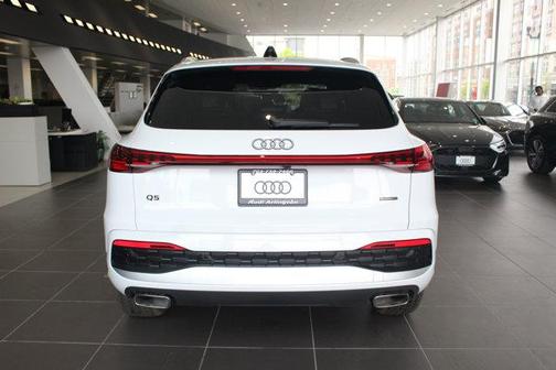 2025 Audi Q5 Premium Plus