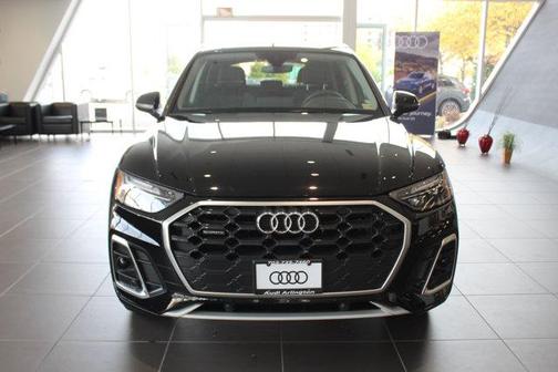2025 Audi Q5 45 S line Premium