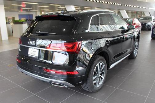 2025 Audi Q5 45 S line Premium