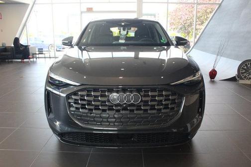 2025 Audi Q5 Premium