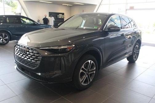 2025 Audi Q5 Premium