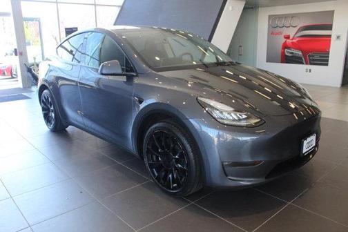 2021 Tesla Model Y Long Range Dual Motor All-Wheel Drive