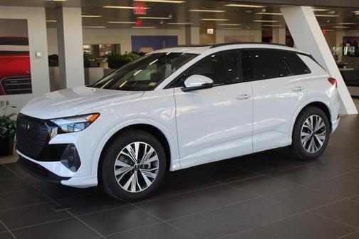 2025 Audi Q4 e-tron Premium 45 RWD
