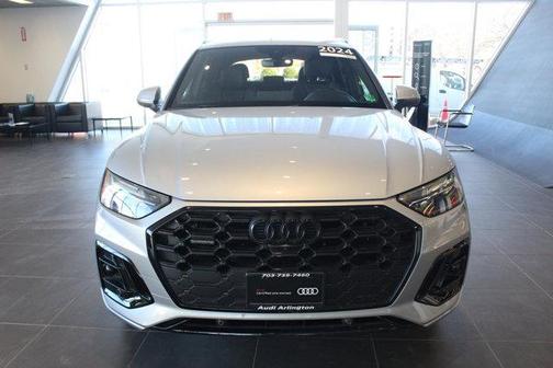 2024 Audi Q5 45 S line Premium Plus