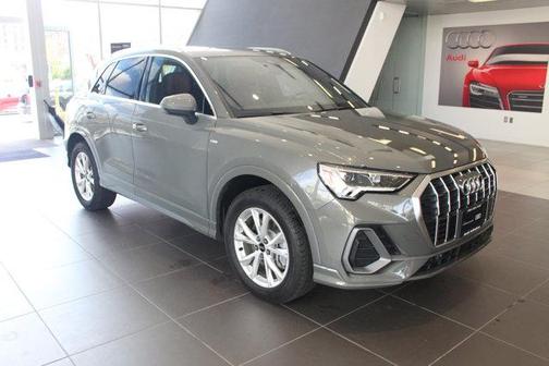 2024 Audi Q3 45 S line Premium Plus