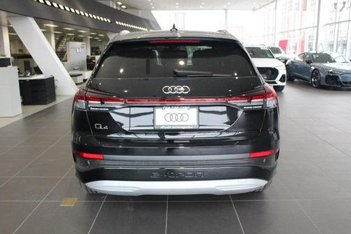 2025 Audi Q4 e-tron Premium 45 RWD