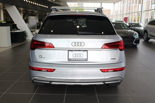2021 Audi Q5 45 Premium Plus