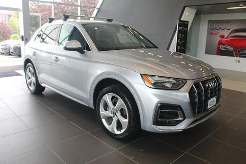 2021 Audi Q5 45 Premium Plus