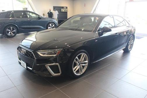 2022 Audi A4 45 S line Premium