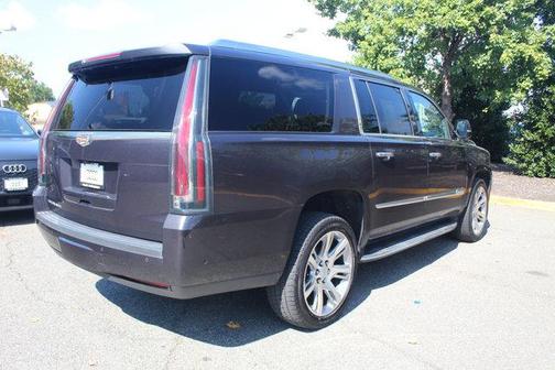 2017 Cadillac Escalade ESV Premium Luxury